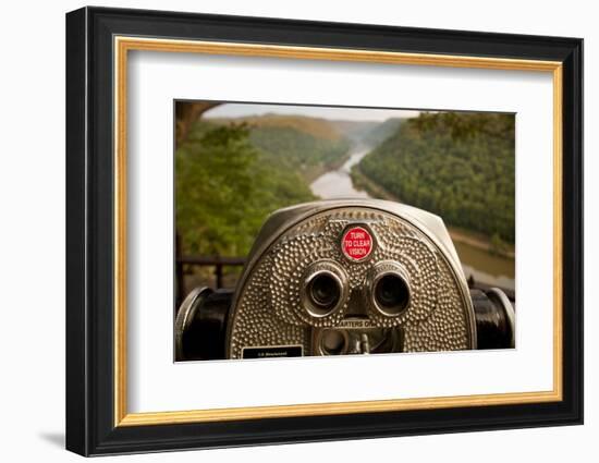 Stationary Viewer-Paul Souders-Framed Photographic Print