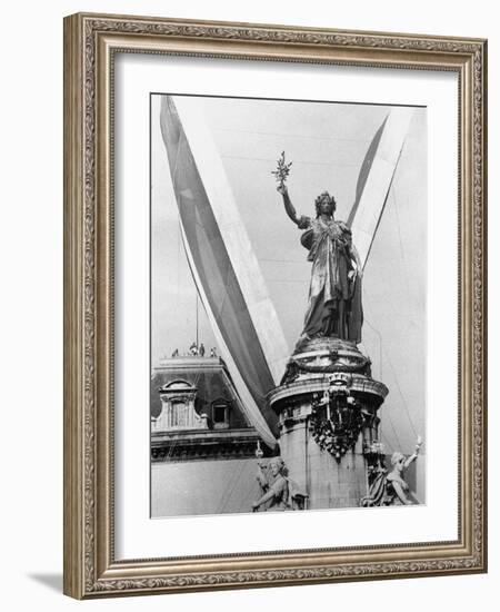 Statue in the Place de La Republique-Loomis Dean-Framed Photographic Print