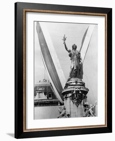 Statue in the Place de La Republique-Loomis Dean-Framed Photographic Print