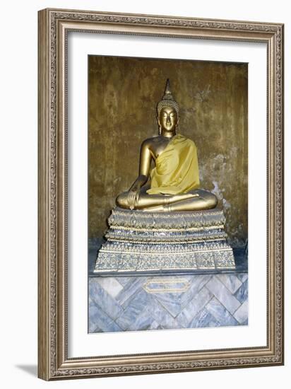 Statue of Buddha, Wat Pho, Bangkok, Thailand, 19th Century-null-Framed Giclee Print