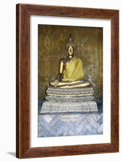 Statue of Buddha, Wat Pho, Bangkok, Thailand, 19th Century-null-Framed Giclee Print