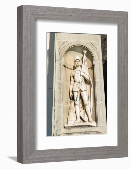 Statue of Fancesco Ferrucci, Uffizi, Florence (Firenze), UNESCO World Heritage Site, Tuscany, Italy-Nico Tondini-Framed Photographic Print