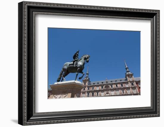 Statue of Felipe Iii and the Painted Casa De La Panaderia in the Plaza Mayor in Madrid, Spain-Martin Child-Framed Photographic Print