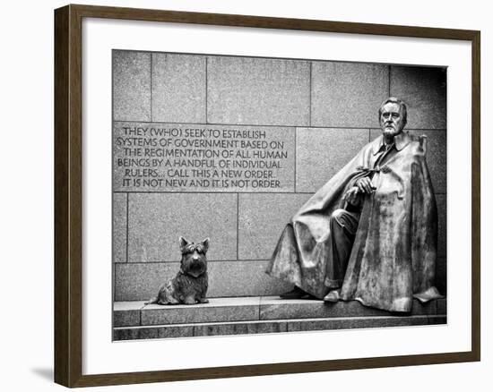 Statue of Franklin Roosevelt with His Dog, Memorial Franklin Delano Roosevelt, Washington D.C-Philippe Hugonnard-Framed Photographic Print