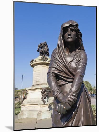 Statue of Lady Macbeth with William Shakespeare Behind, Stratford Upon Avon, Warwickshire, England,-David Hughes-Mounted Photographic Print