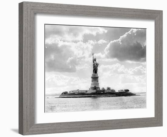 Statue of Liberty, 1905-Science Source-Framed Giclee Print