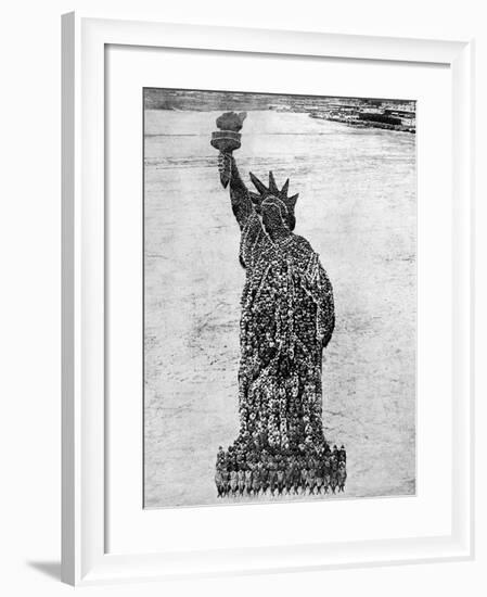 Statue of Liberty, 1918-null-Framed Giclee Print