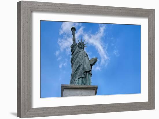 Statue Of Liberty Paris I-Cora Niele-Framed Giclee Print