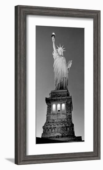 Statue of Liberty-Henri Silberman-Framed Art Print