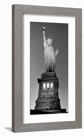 Statue of Liberty-Henri Silberman-Framed Art Print