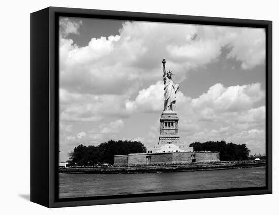 Statue of Liberty-Jeff Pica-Framed Premier Image Canvas