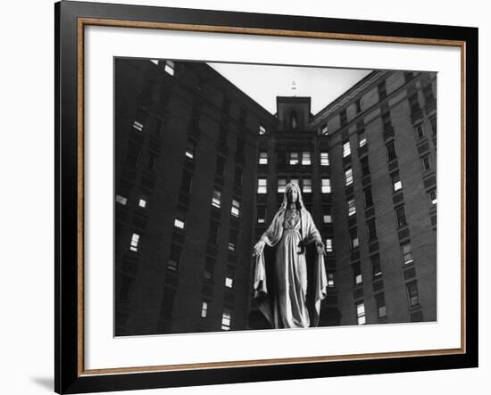 Statue of Mary in front of Catholic Hospital in Chicago, Symbolizing Mother of Mercy-John Dominis-Framed Photographic Print