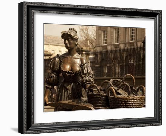 Statue of Molly Malone, Dublin, Ireland, Europe-Ian Egner-Framed Photographic Print