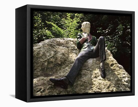 Statue of Oscar Wilde, Merrion Square, Dublin, Eire (Republic of Ireland)-Ken Gillham-Framed Premier Image Canvas