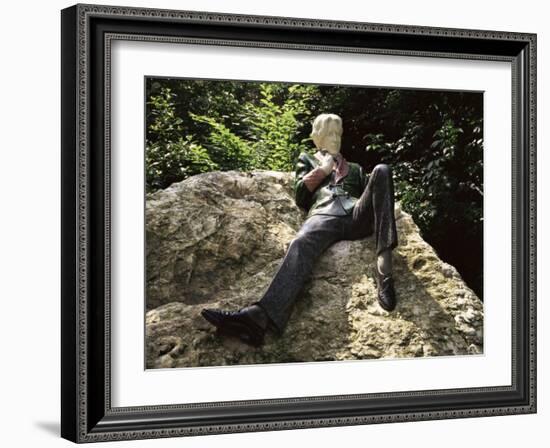 Statue of Oscar Wilde, Merrion Square, Dublin, Eire (Republic of Ireland)-Ken Gillham-Framed Photographic Print