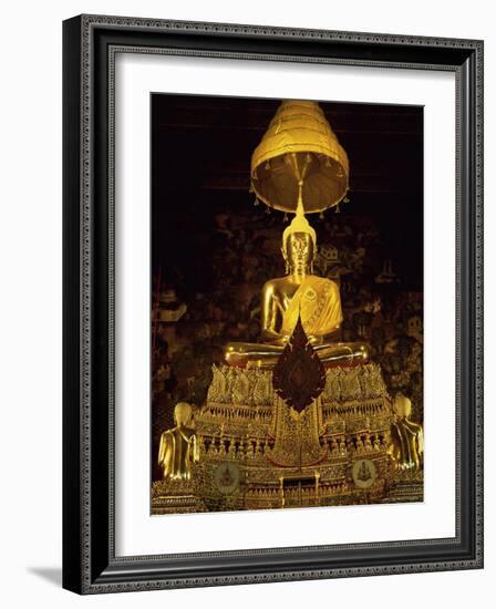 Statue of the Buddha, Wat Pho (Wat Po) (Wat Phra Chetuphon), Bangkok, Thailand, Southeast Asia-Gavin Hellier-Framed Photographic Print