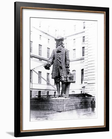 Statue of William Penn in Courtyard of City Hall, Philadelphia, Pennsylvania-null-Framed Photo