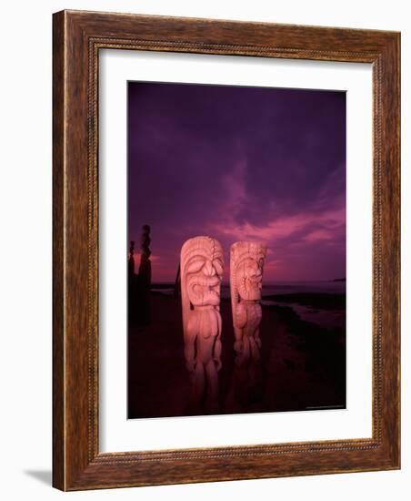 Statues, Hawaii, USA-Stuart Westmoreland-Framed Photographic Print