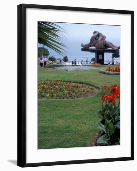 Statute of The Lovers and Ocean in Background, Lovers Park, Miraflores District, Lima, Peru-Cindy Miller Hopkins-Framed Photographic Print