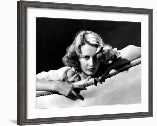 Stella Dallas, Barbara Stanwyck, 1937-null-Framed Photo