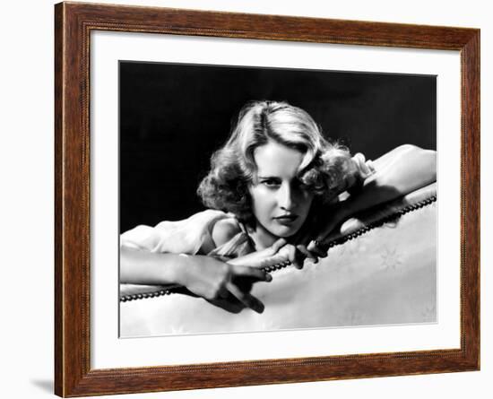 Stella Dallas, Barbara Stanwyck, 1937-null-Framed Photo