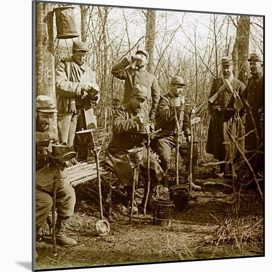 Stereo Glass Plate on the First World War: Camp in a Wood, Lunch Break (Photo)-Anonymous Anonymous-Mounted Giclee Print