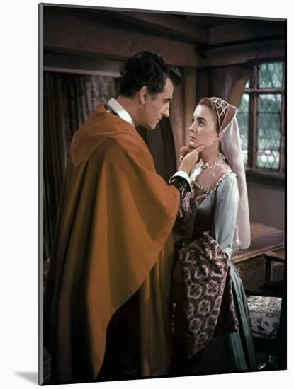 Stewart Granger / Jean Simmons (plays Elizabeth I) YOUNG BESS, 1953 directed by GEORGE SIDNEY (phot-null-Mounted Photo