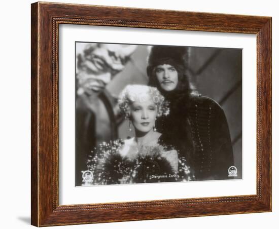 Still from the Film "The Scarlet Empress" with Marlene Dietrich and John Lodge, 1934-German photographer-Framed Photographic Print