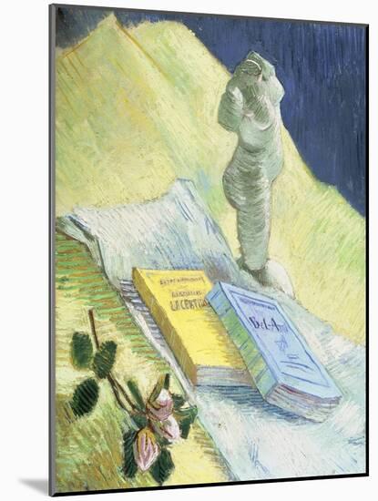 Still Life with a Plaster Statue, 1887-Vincent van Gogh-Mounted Giclee Print