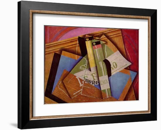 Stilleben mit Bordeuauxflasche-Juan Gris-Framed Art Print