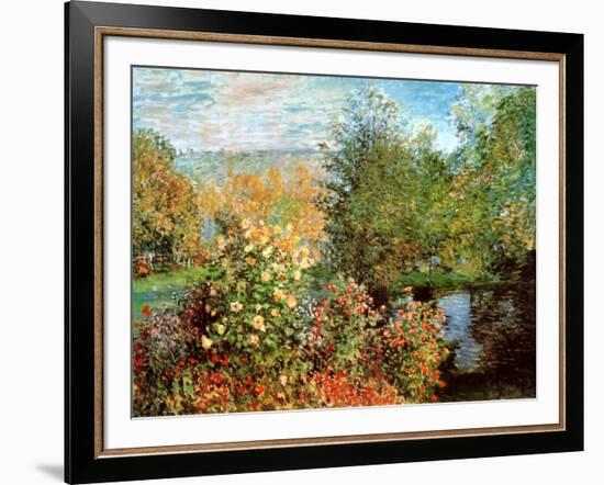 Stiller Winkel im Garten von Montgeron-Claude Monet-Framed Art Print