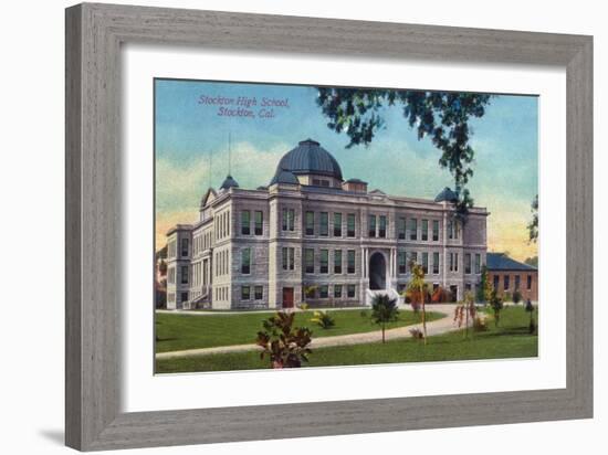 Stockton, California - Exterior View of Stockton High School-Lantern Press-Framed Art Print