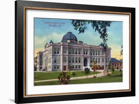 Stockton, California - Exterior View of Stockton High School-Lantern Press-Framed Art Print