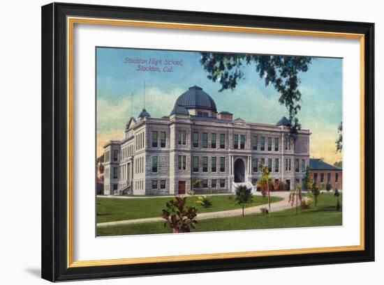 Stockton, California - Exterior View of Stockton High School-Lantern Press-Framed Art Print