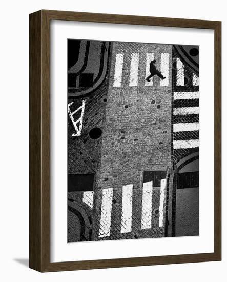 Stone Free-Paulo Abrantes-Framed Photographic Print