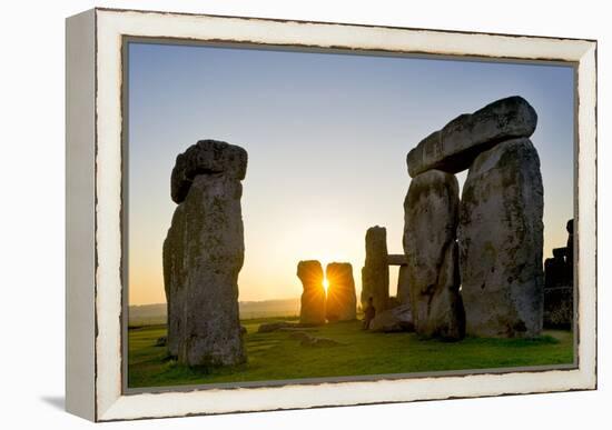 Stonehenge At Sunrise-David Nunuk-Framed Premier Image Canvas