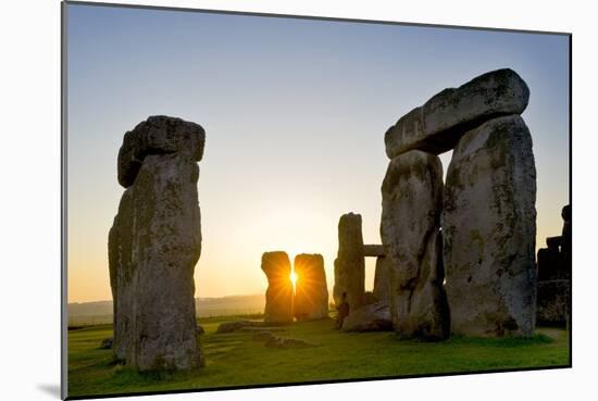 Stonehenge At Sunrise-David Nunuk-Mounted Photographic Print