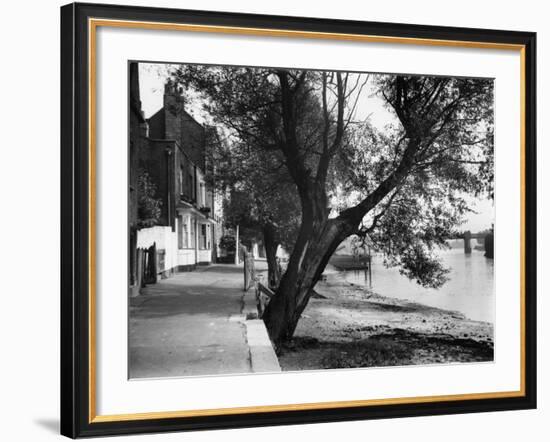 Strand-On-The-Green-Fred Musto-Framed Photographic Print