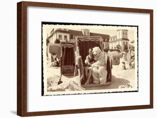 Strandleben, Strandkorb, Eisbärenkostüm, Frau in Badeanzug-null-Framed Giclee Print