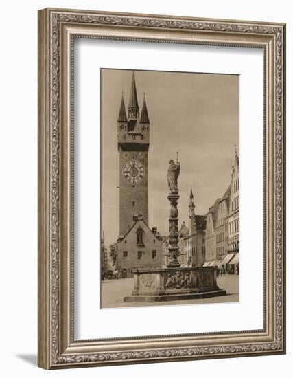 'Straubing - Ludwigsplatz with Town Tower and Fountain of 1644', 1931-Kurt Hielscher-Framed Photographic Print