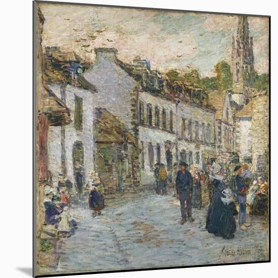 Street in Pont Aven - Evening, 1897-Childe Hassam-Mounted Giclee Print