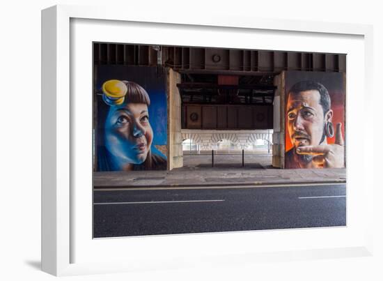 Street Painting on a Wall in Glasgow-Craig Roberts-Framed Photographic Print