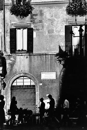 Street Scene In Rome On The Piazza Navona Photographic Print By Chris Hill Art Com