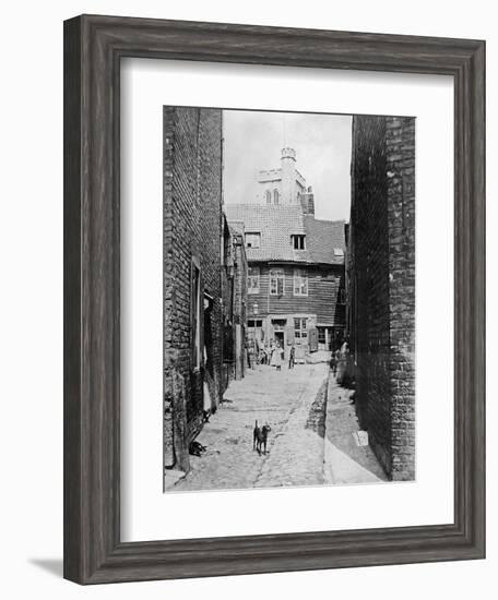 Street Scene in Victorian London-null-Framed Giclee Print