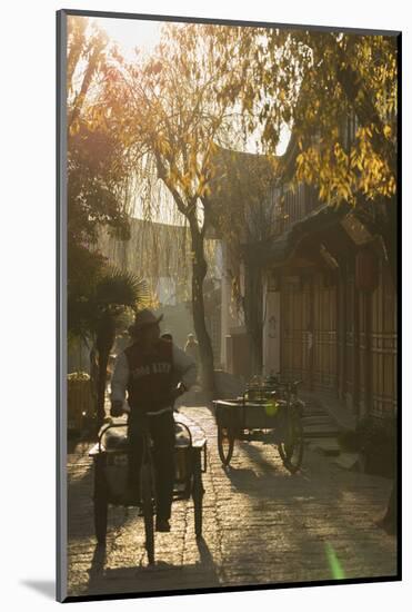 Street scene, Lijiang, UNESCO World Heritage Site, Yunnan, China, Asia-Ian Trower-Mounted Photographic Print