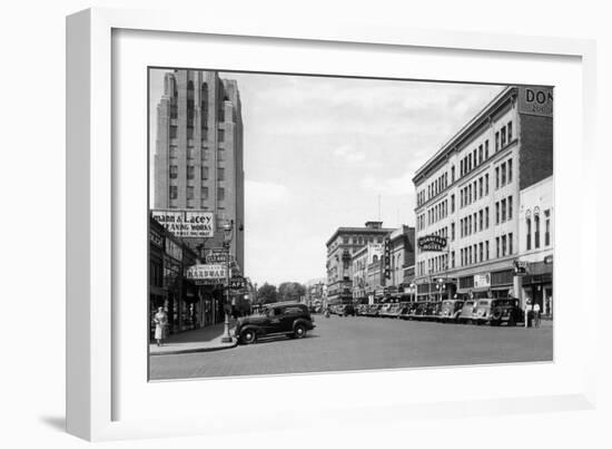 Street Scene, View of Donnelly Hotel - Yakima, WA-Lantern Press-Framed Art Print