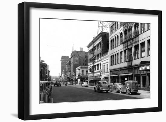 Street Scene, View of the Victoria Hotel - Spokane, WA-Lantern Press-Framed Art Print