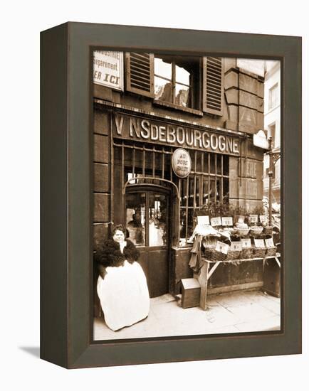 Street Vendor Selling Shellfish, Rue des Fosse?s Saint Jacques, 5th Arrondissement, 1903-Eugène Atget-Framed Premier Image Canvas