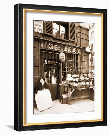 Street Vendor Selling Shellfish, Rue des Fosse?s Saint Jacques, 5th Arrondissement, 1903-Eugène Atget-Framed Photographic Print