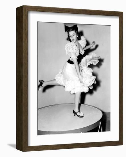 Strike Up The Band, Judy Garland, 1940-null-Framed Photo